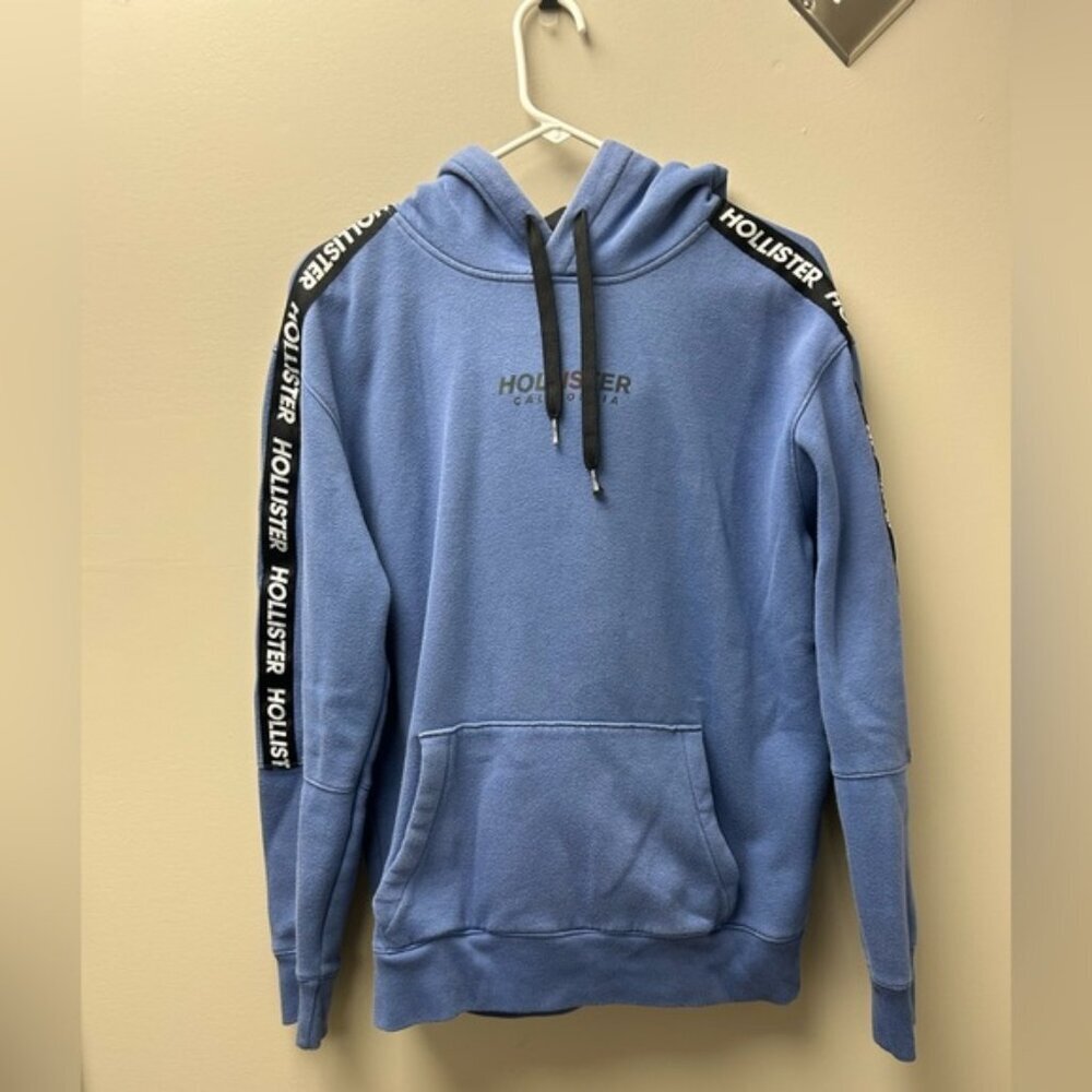 Hollister Men’s Pullover Blue Graphic Sleeve Hoodie